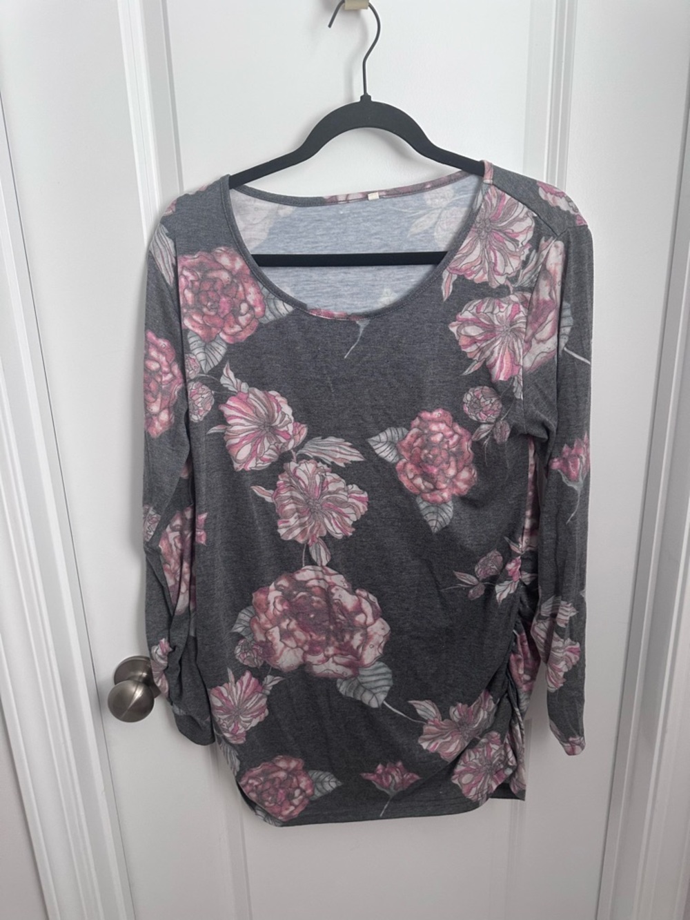 Maternity Gray Floral Long-Sleeve Top - Pink Floral Print